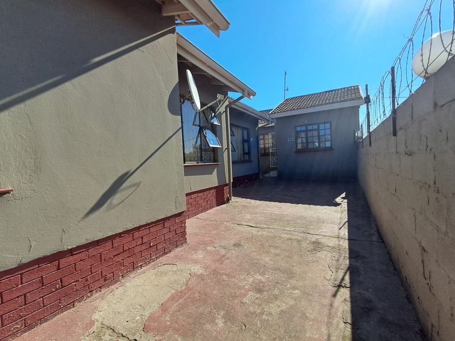 Commercial Property for Sale in Ikwezi Eastern Cape